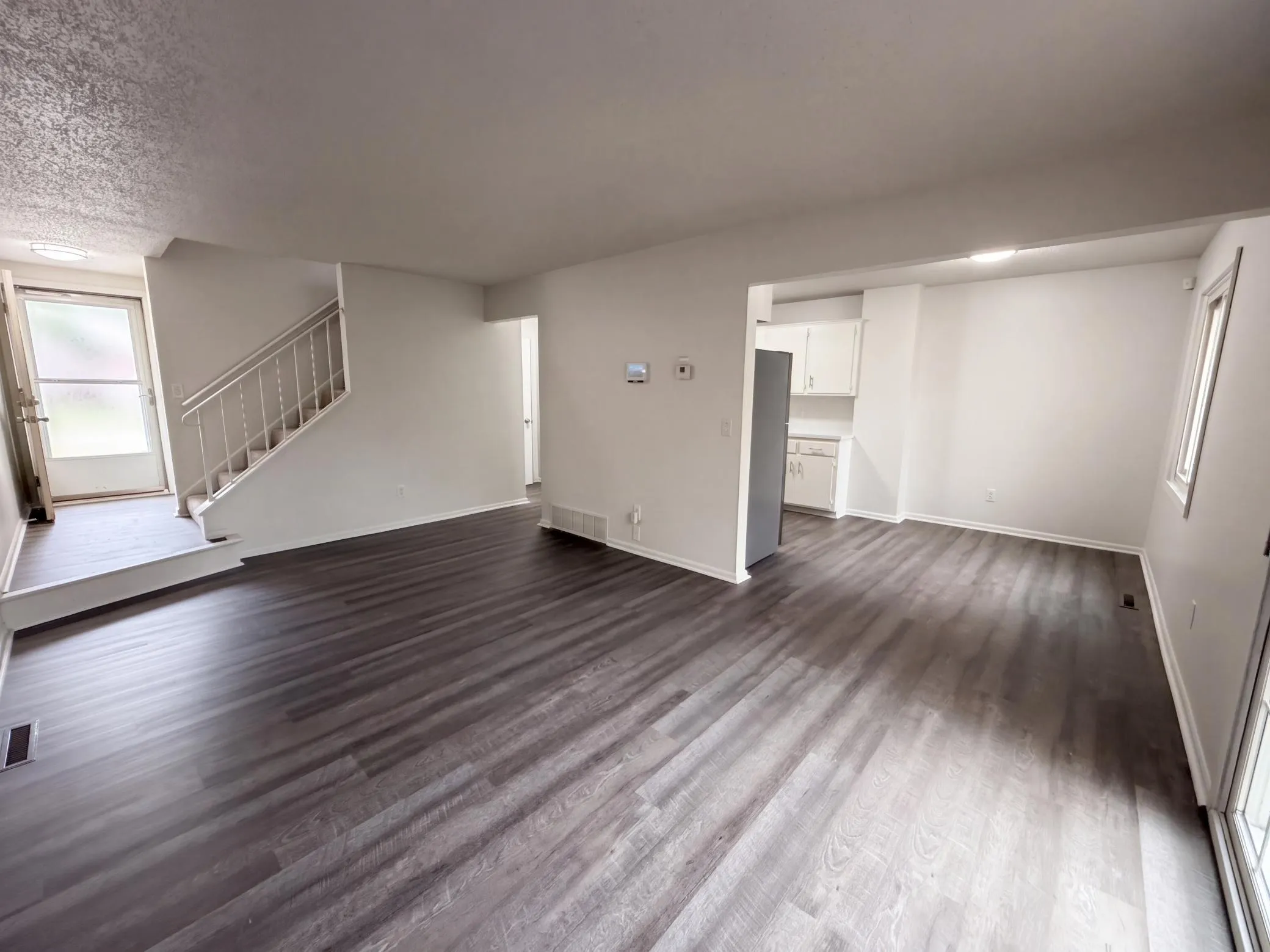 Photo 6 of 15393 Trillium Circle