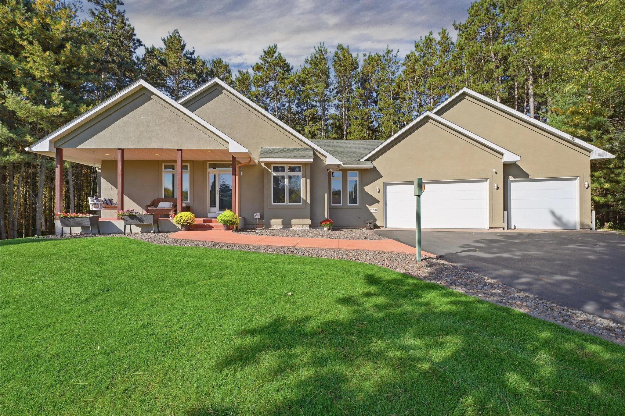 Photo 84 of 37298 Heritage Way