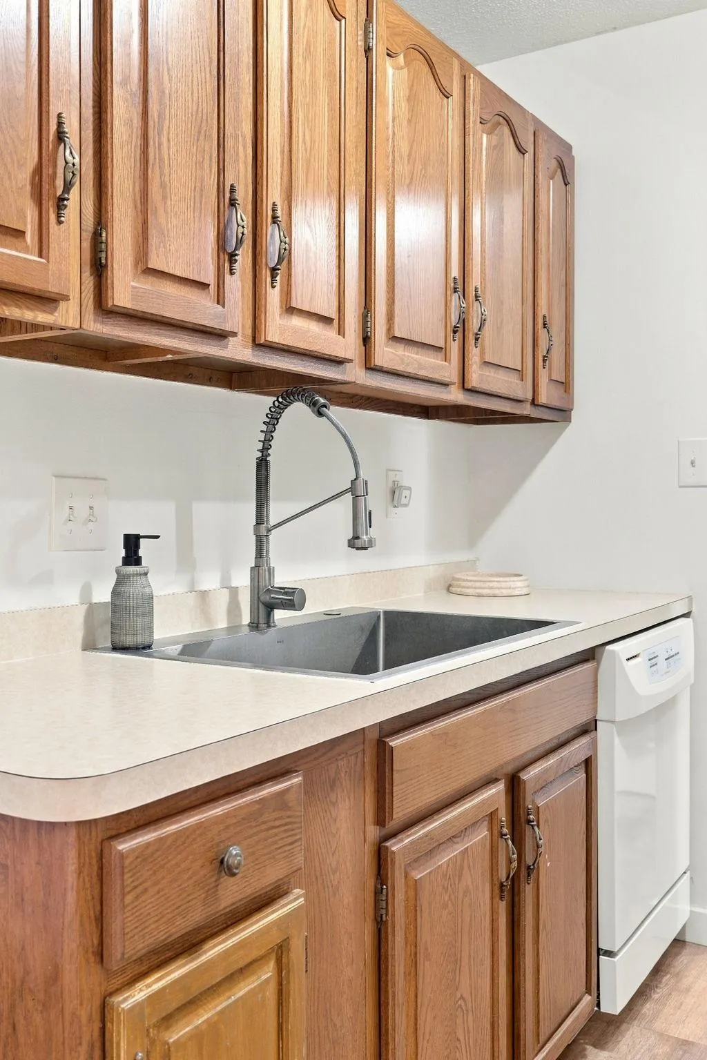 Photo 7 of 8045 Xerxes S Avenue Unit 109
