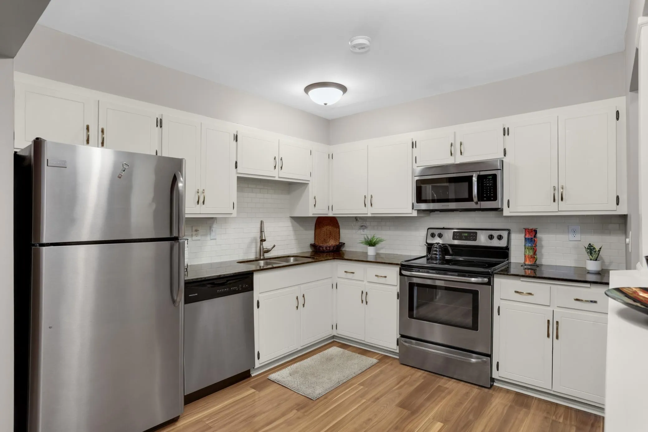 Photo 9 of 705 E Burnsville Parkway Unit 114