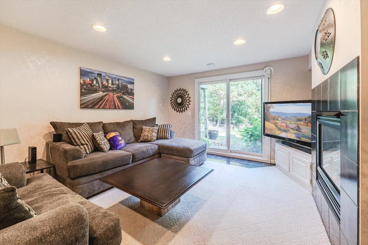 Photo 31 of 12061 Gantry Court