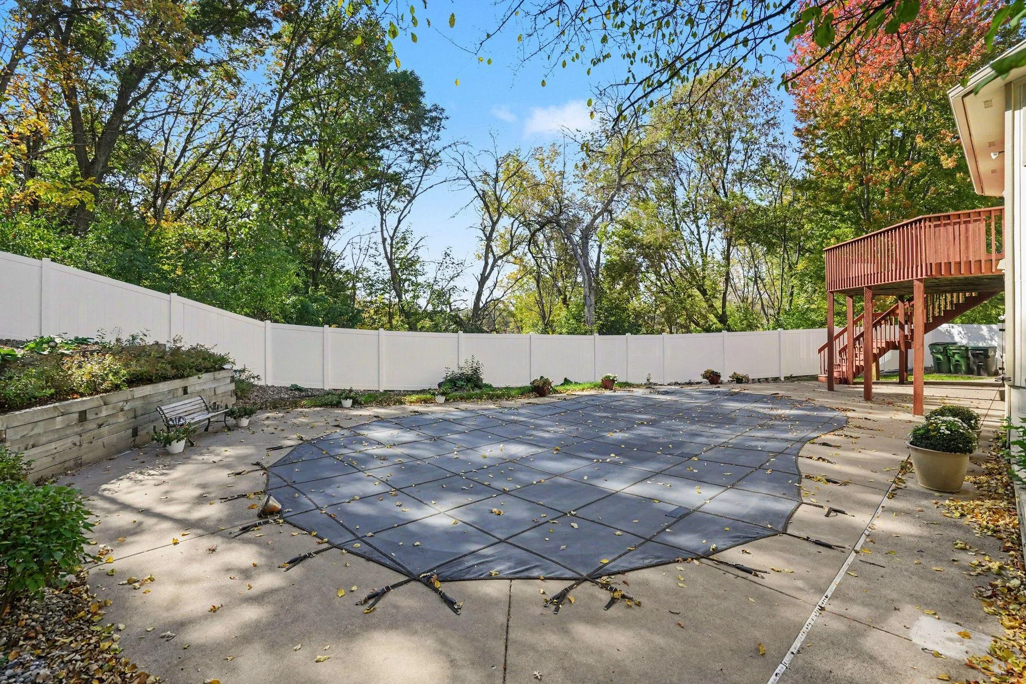 Photo 44 of 1528 Briarknoll Drive