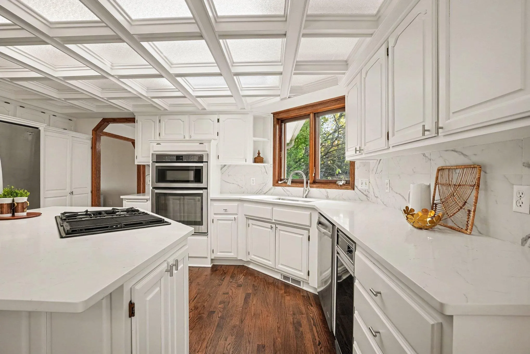 Photo 15 of 1528 Briarknoll Drive