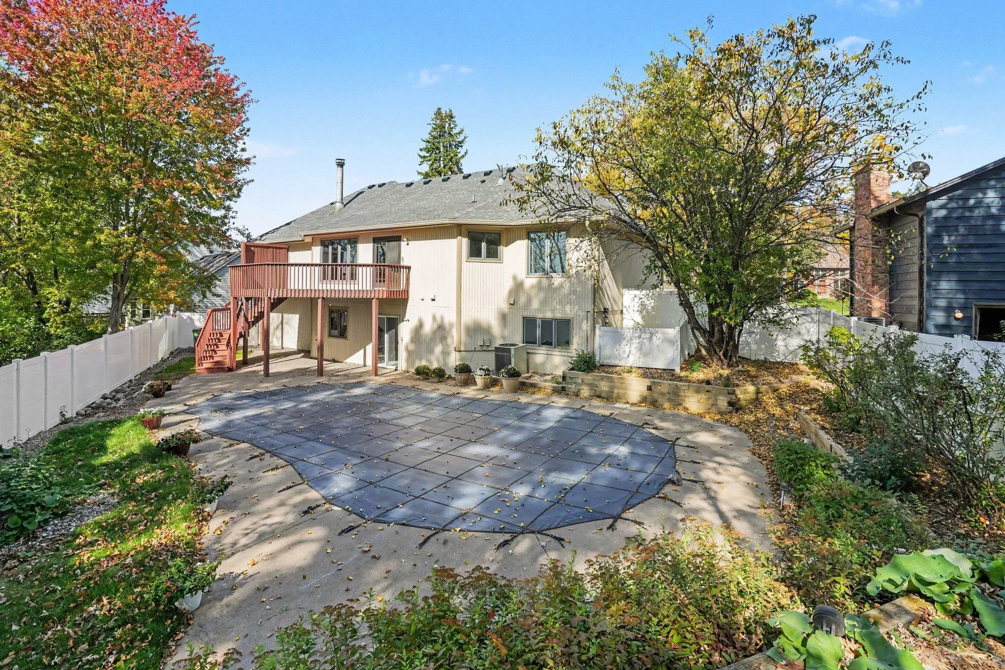 Photo 45 of 1528 Briarknoll Drive