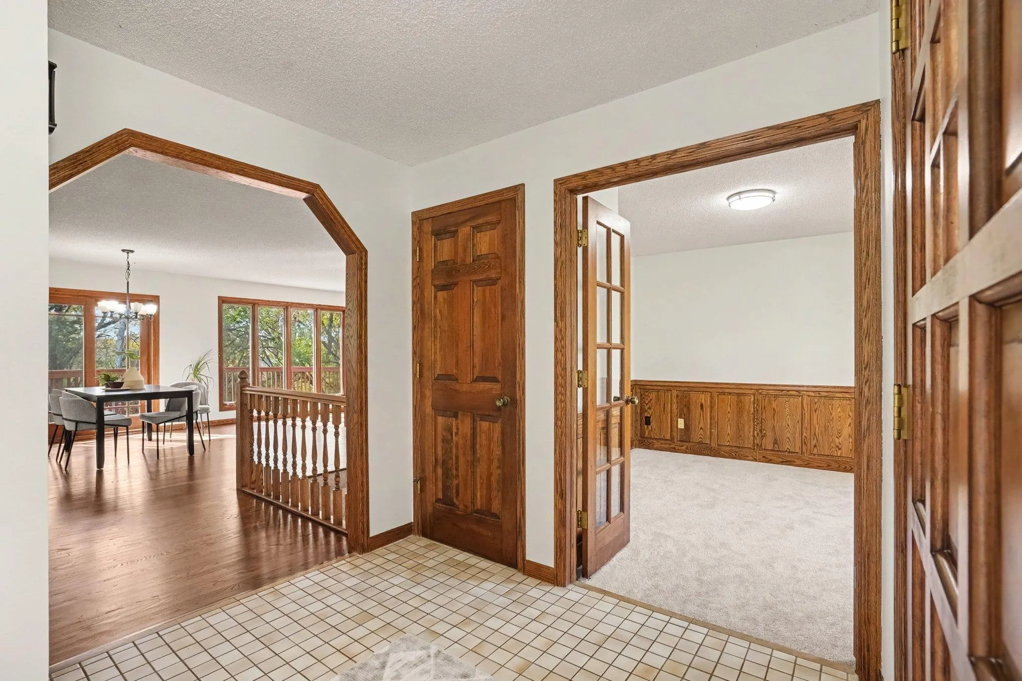 Photo 10 of 1528 Briarknoll Drive