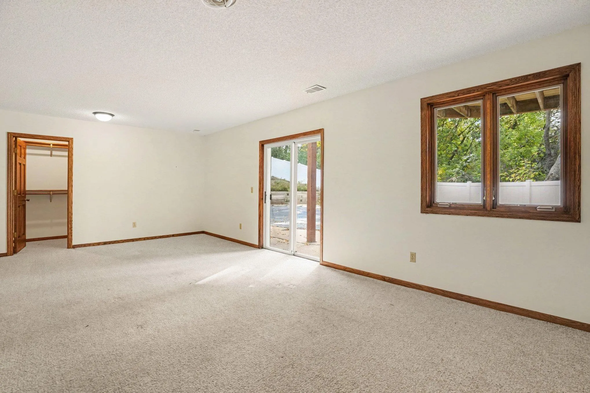 Photo 24 of 1528 Briarknoll Drive