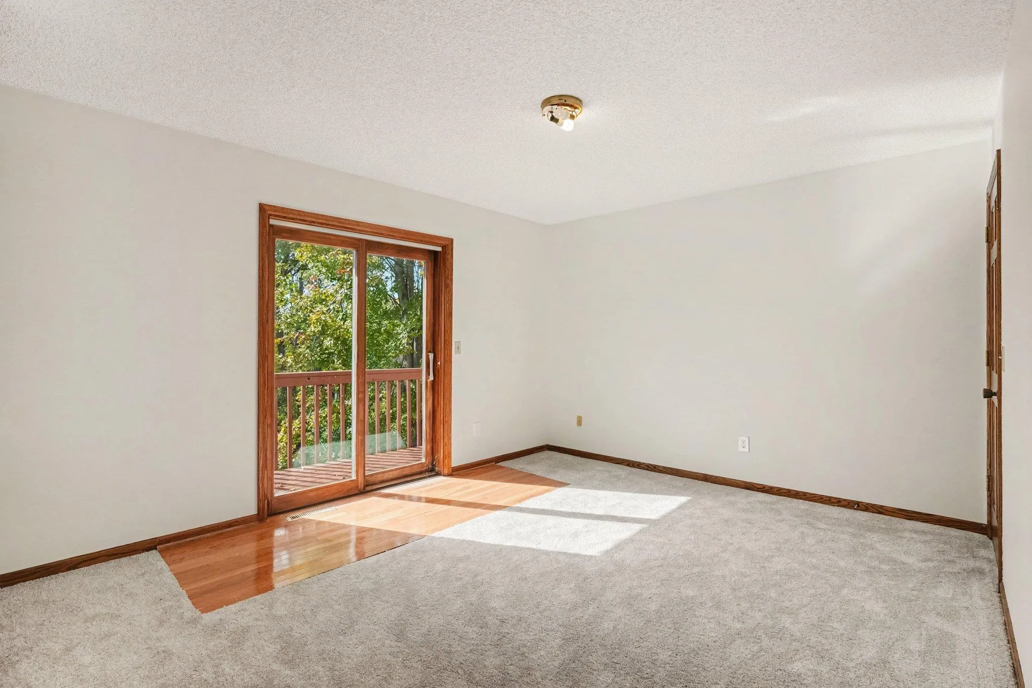 Photo 22 of 1528 Briarknoll Drive