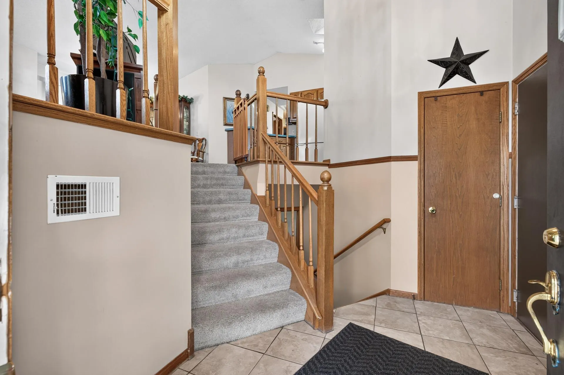 Photo 3 of 1608 Tierney Drive