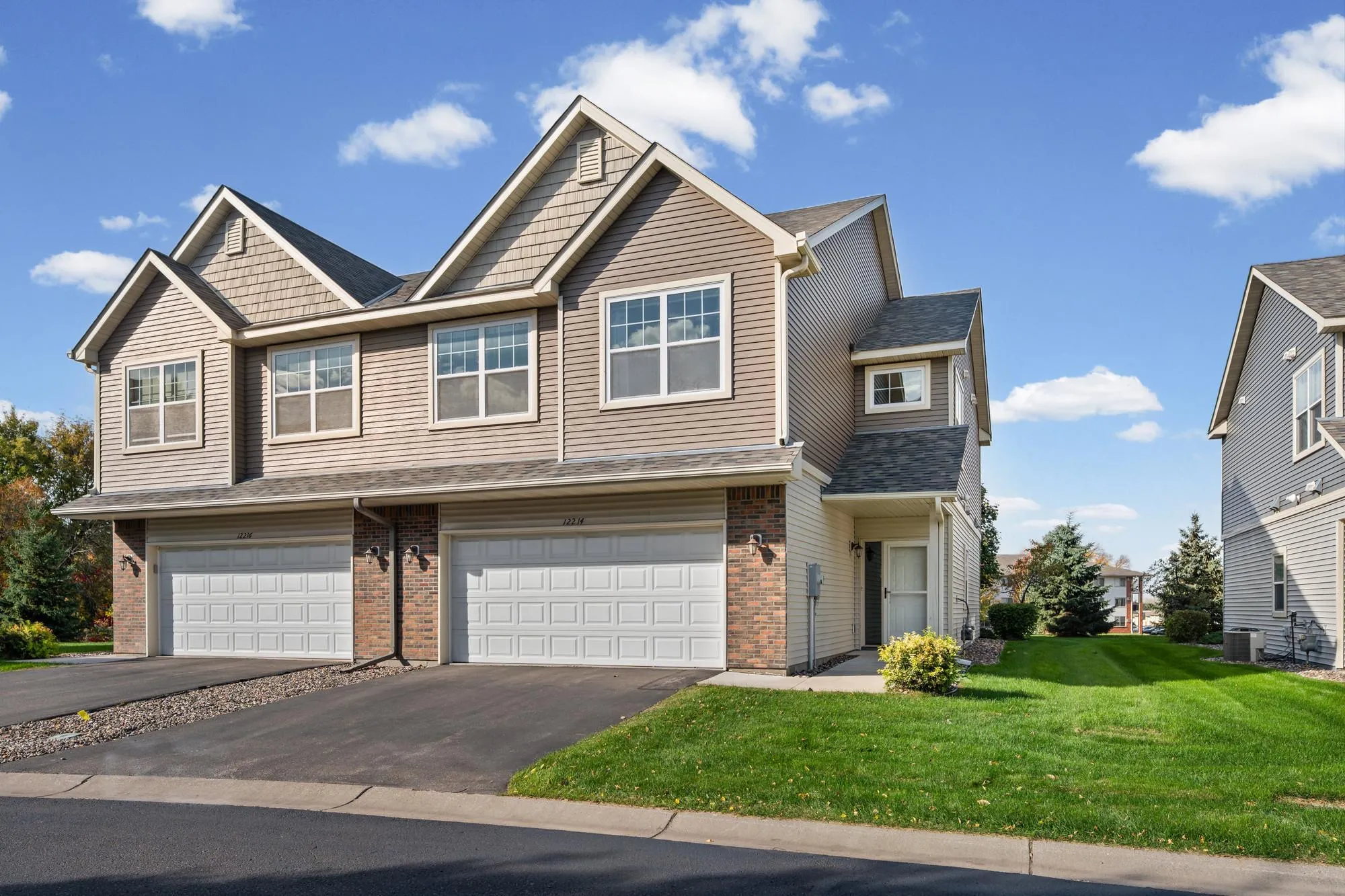Photo 2 of 12214 River Valley Drive