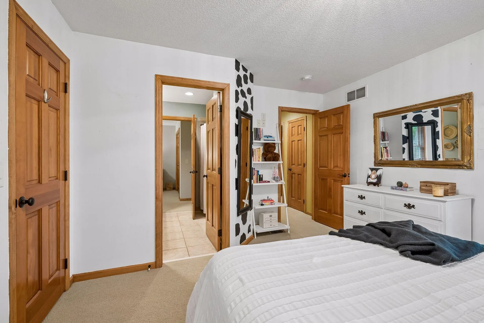 Photo 72 of 9001 Springwood Drive