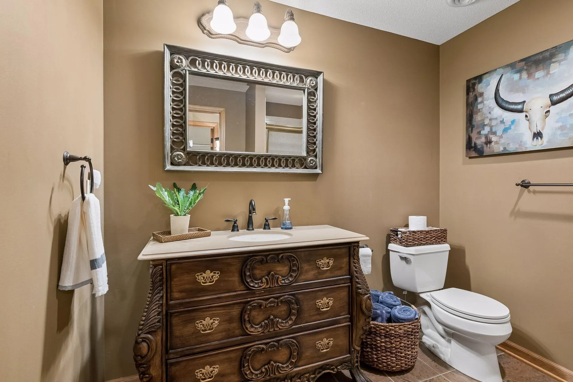 Photo 41 of 9001 Springwood Drive