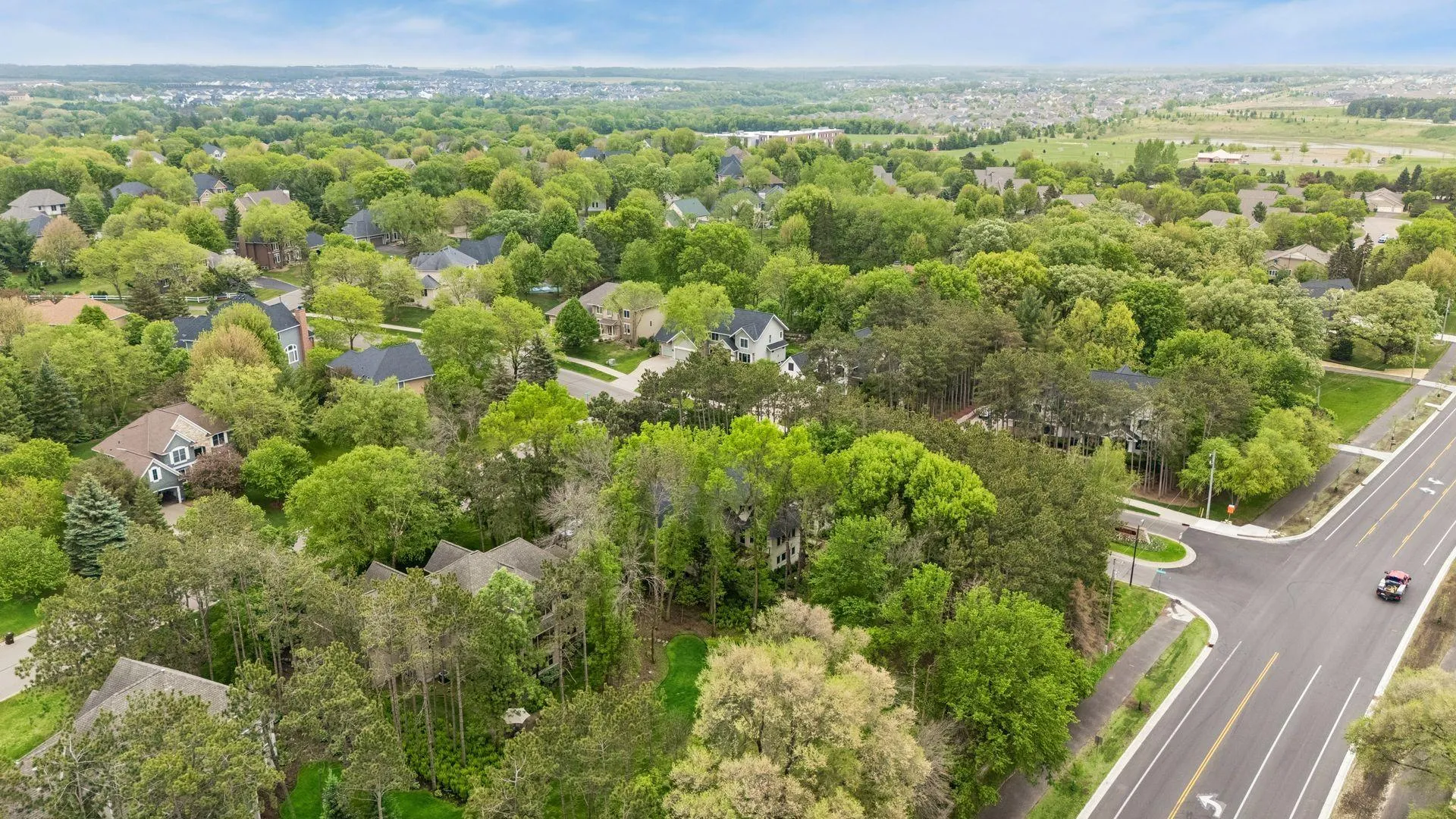 Photo 7 of 9001 Springwood Drive
