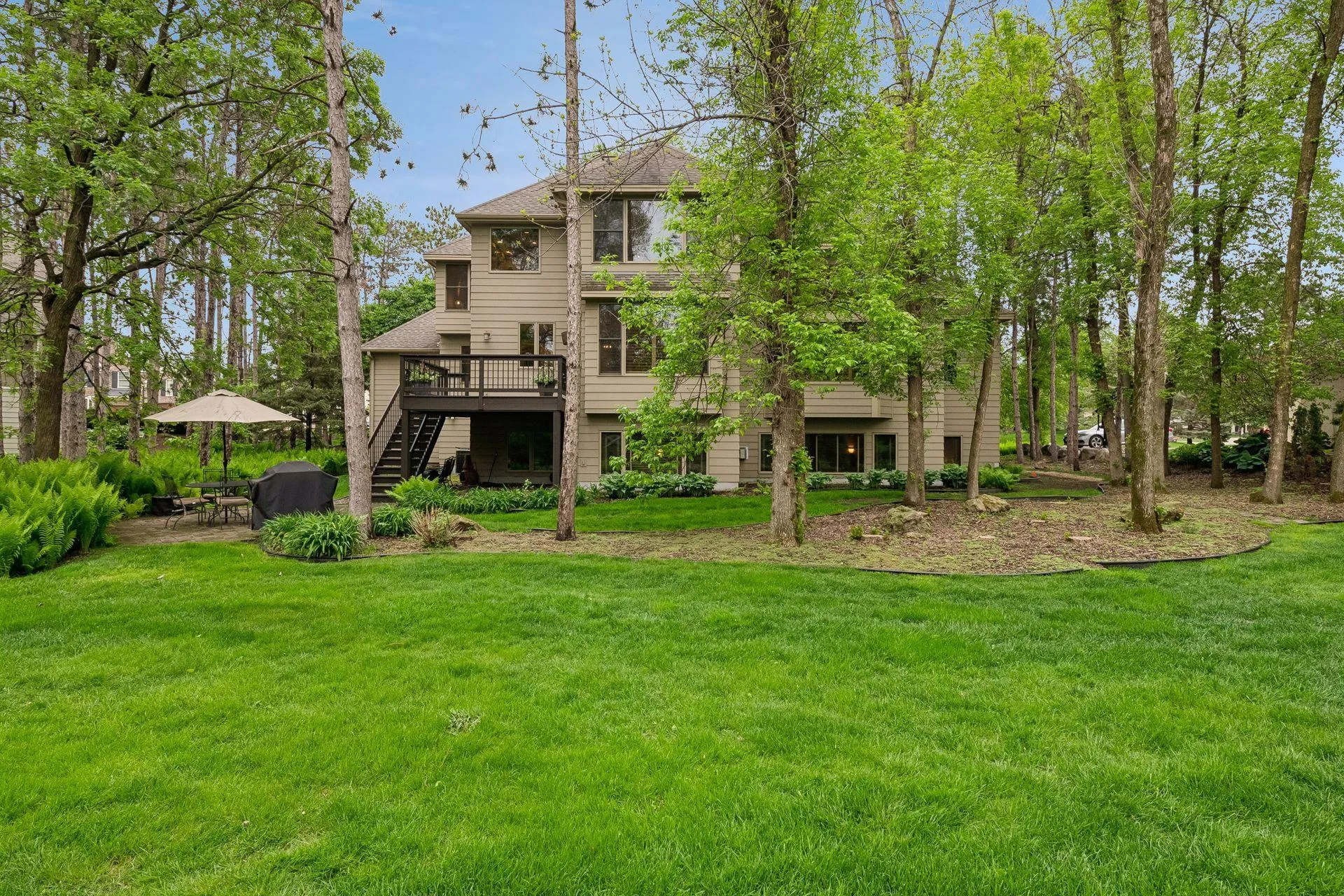 Photo 49 of 9001 Springwood Drive
