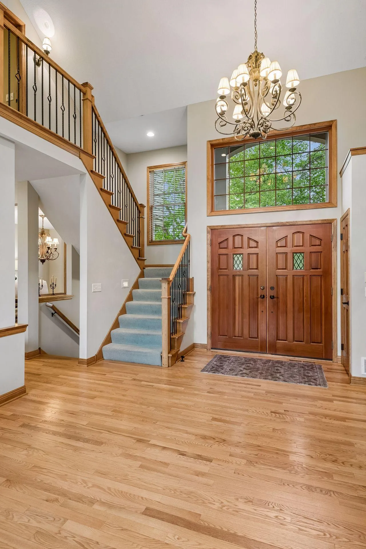 Photo 8 of 9001 Springwood Drive