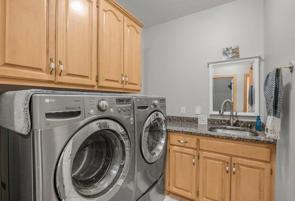 Photo 15 of 15886 64th Se Street