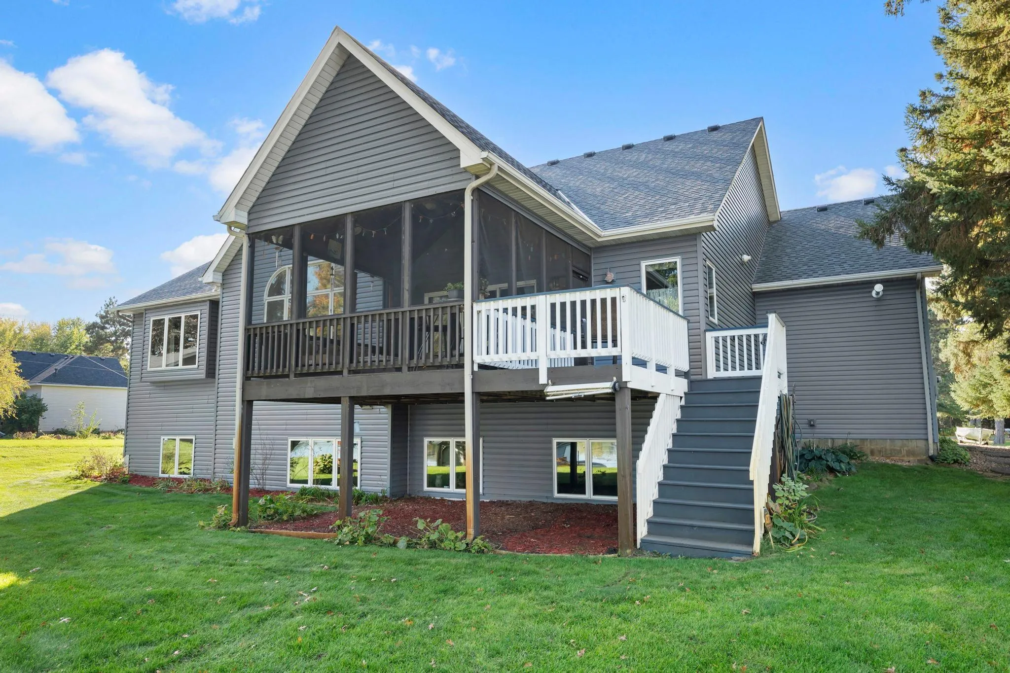 Photo 50 of 17447 Interlachen Ne Drive