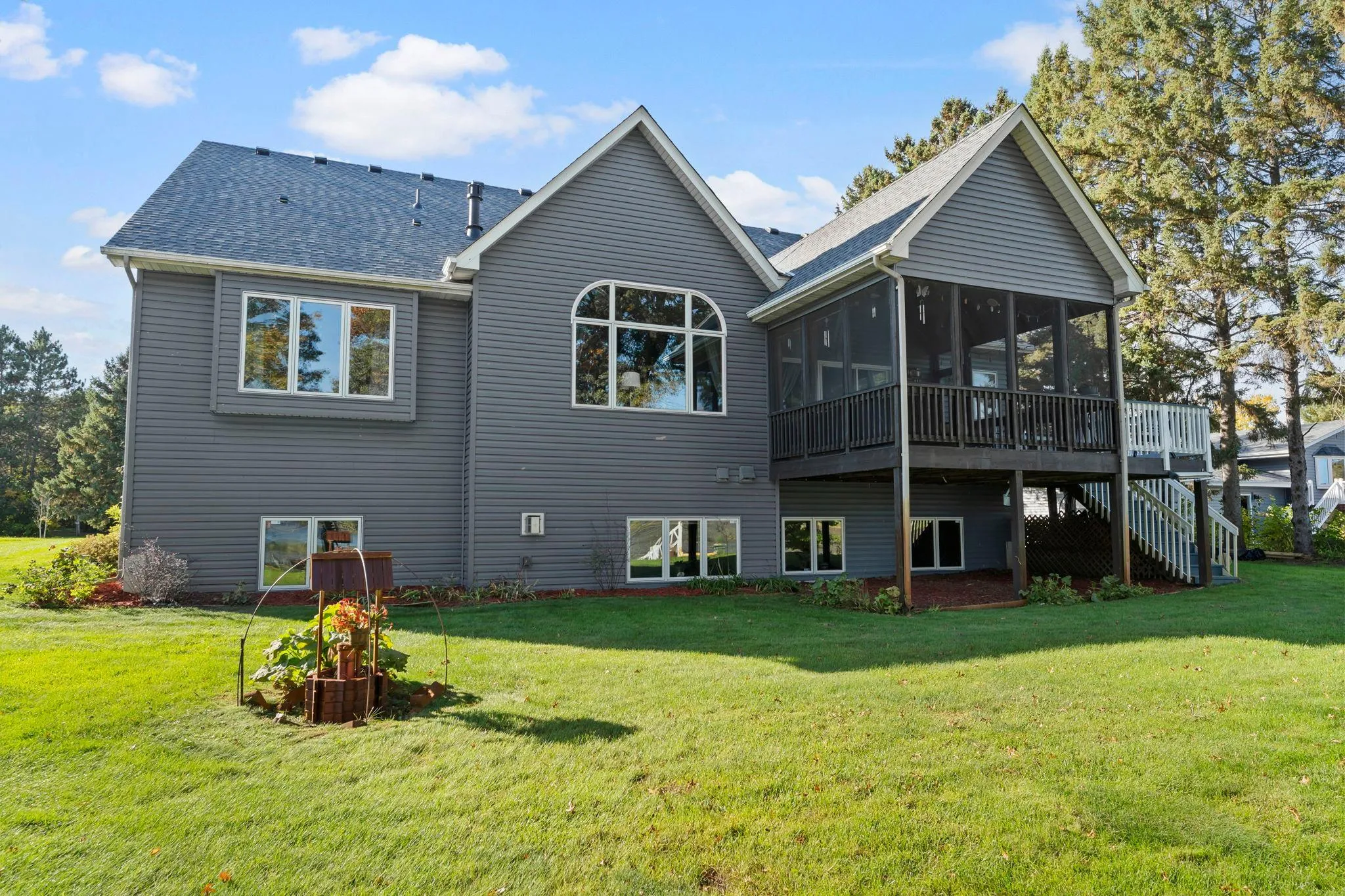 Photo 60 of 17447 Interlachen Ne Drive