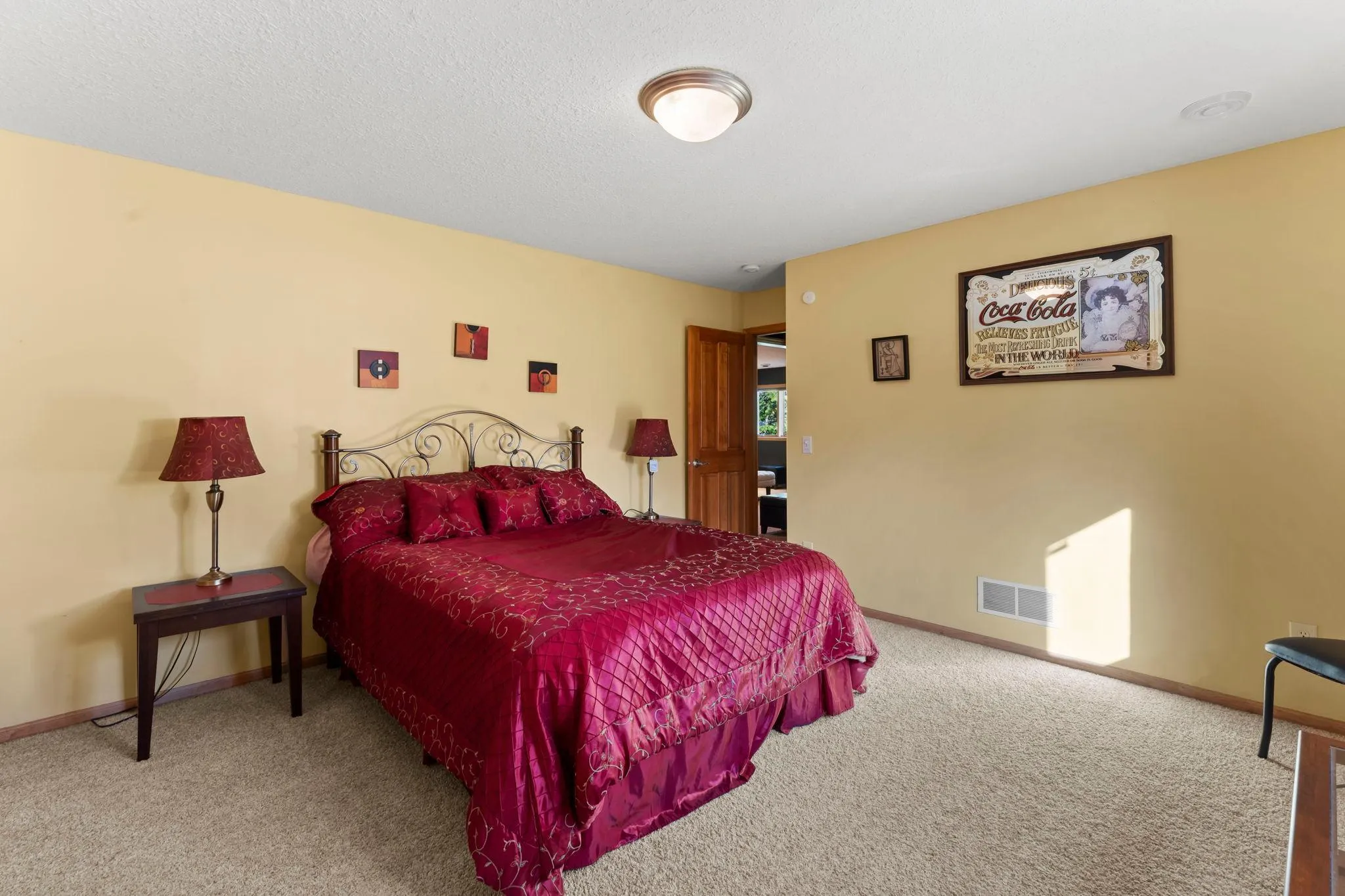 Photo 31 of 17447 Interlachen Ne Drive