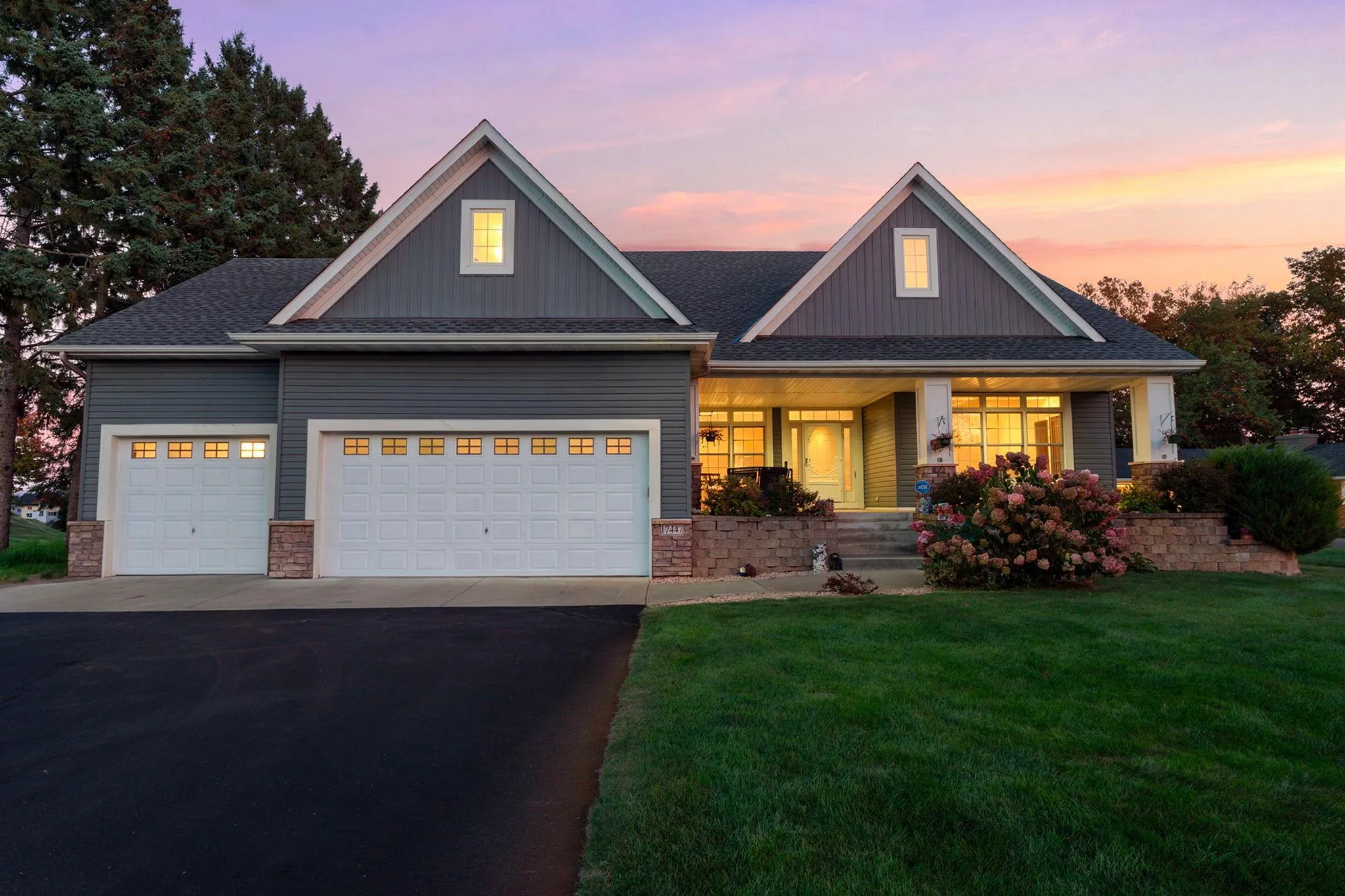 Photo 58 of 17447 Interlachen Ne Drive