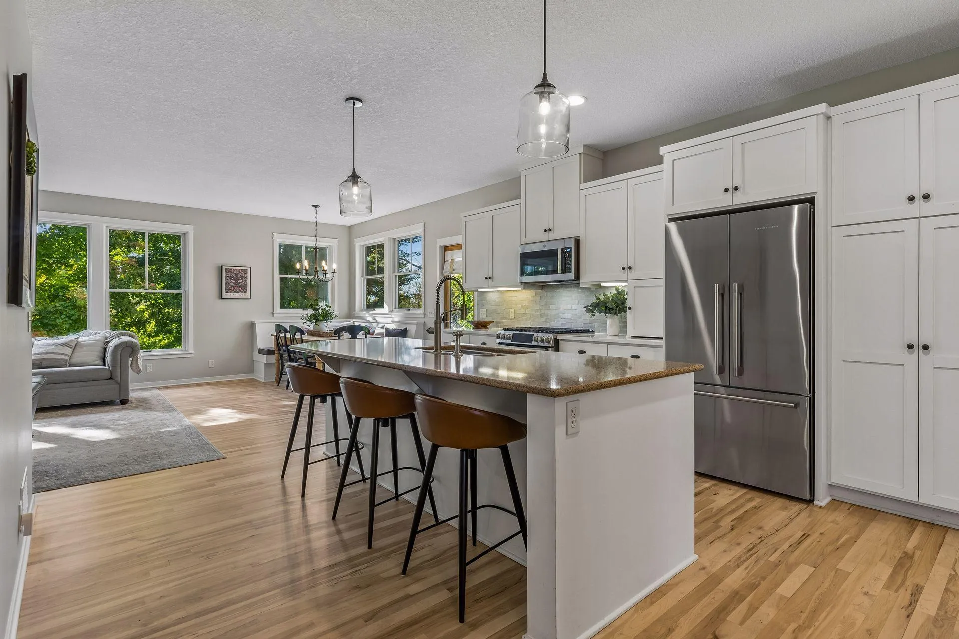 Photo 11 of 14118 Jardin N Avenue