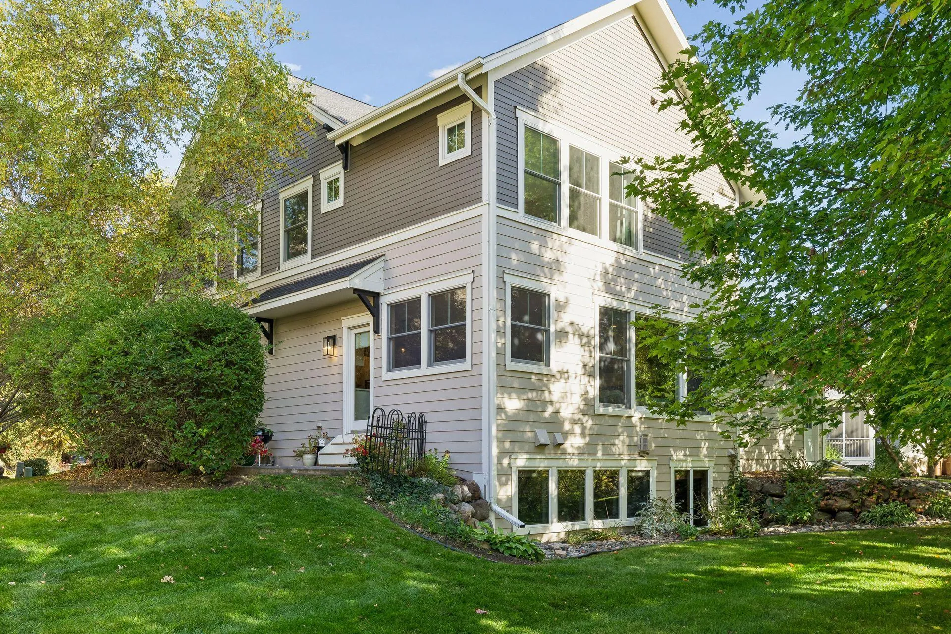 Photo 46 of 14118 Jardin N Avenue