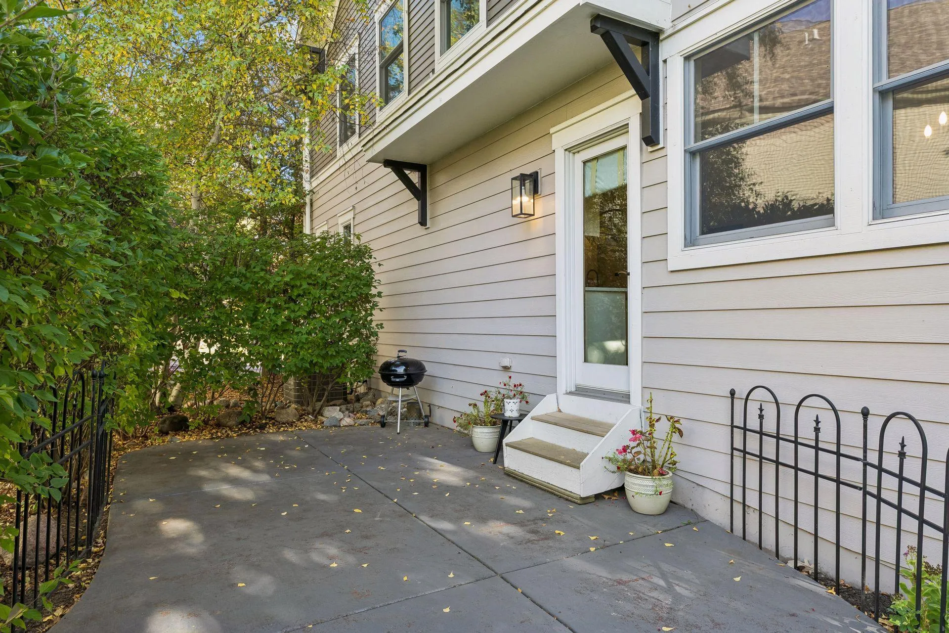 Photo 47 of 14118 Jardin N Avenue