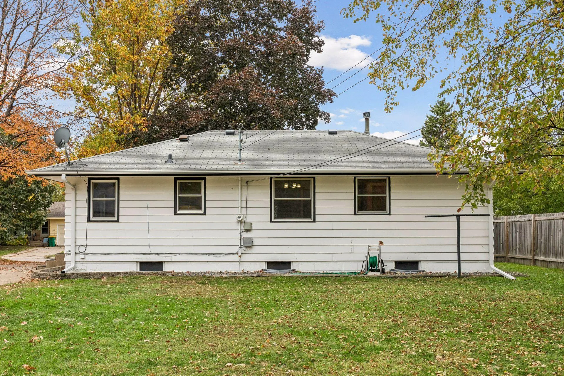 Photo 33 of 7006 Ewing N Avenue
