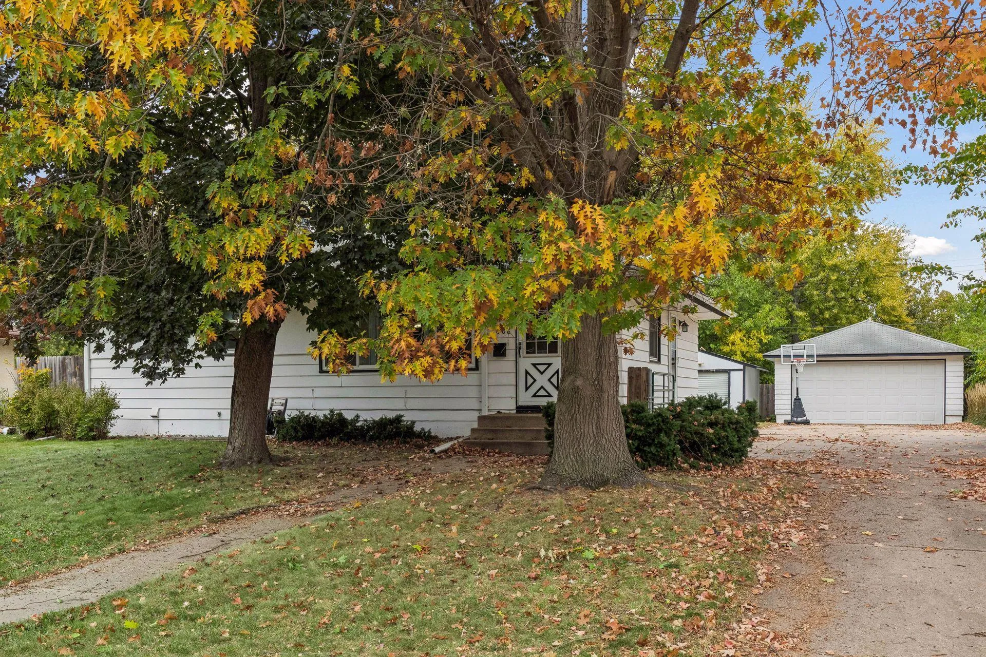 Photo 4 of 7006 Ewing N Avenue