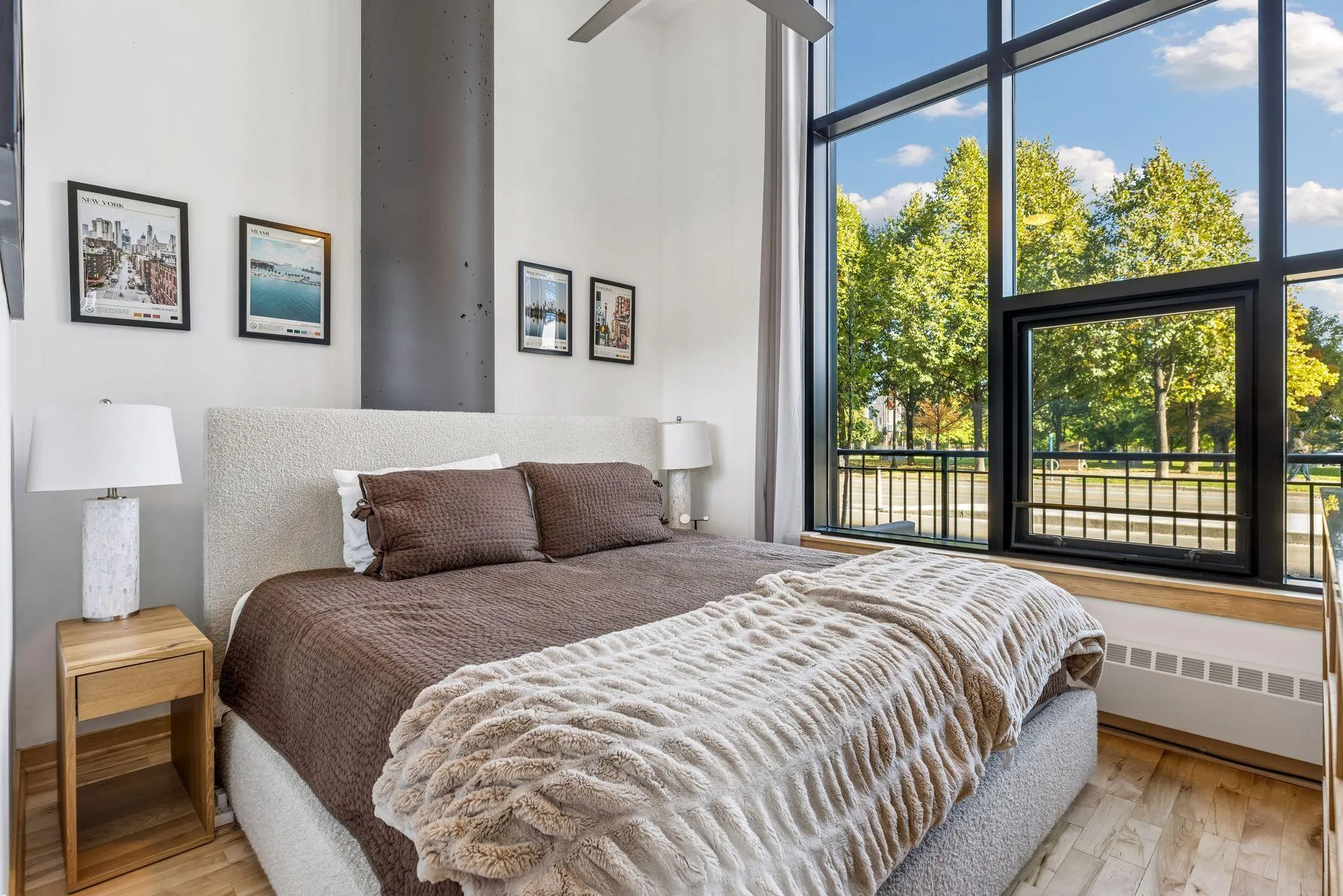 Photo 13 of 215 10th S Avenue Unit 102