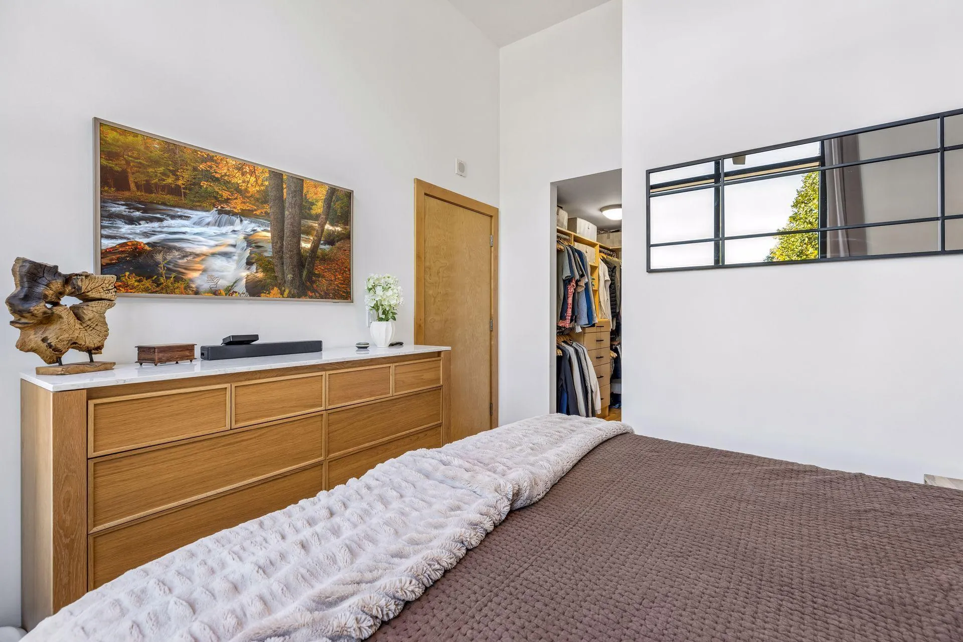 Photo 14 of 215 10th S Avenue Unit 102
