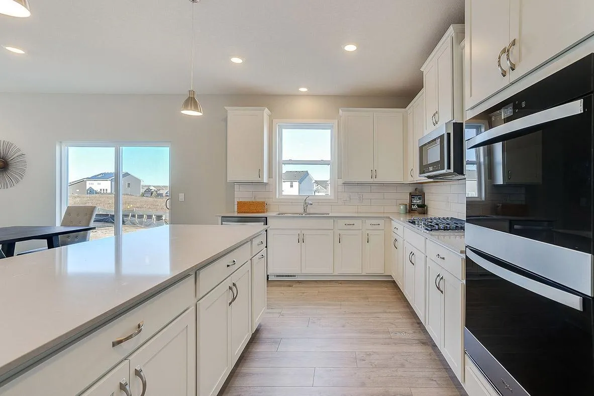 Photo 3 of 9781 47th Bay Ne