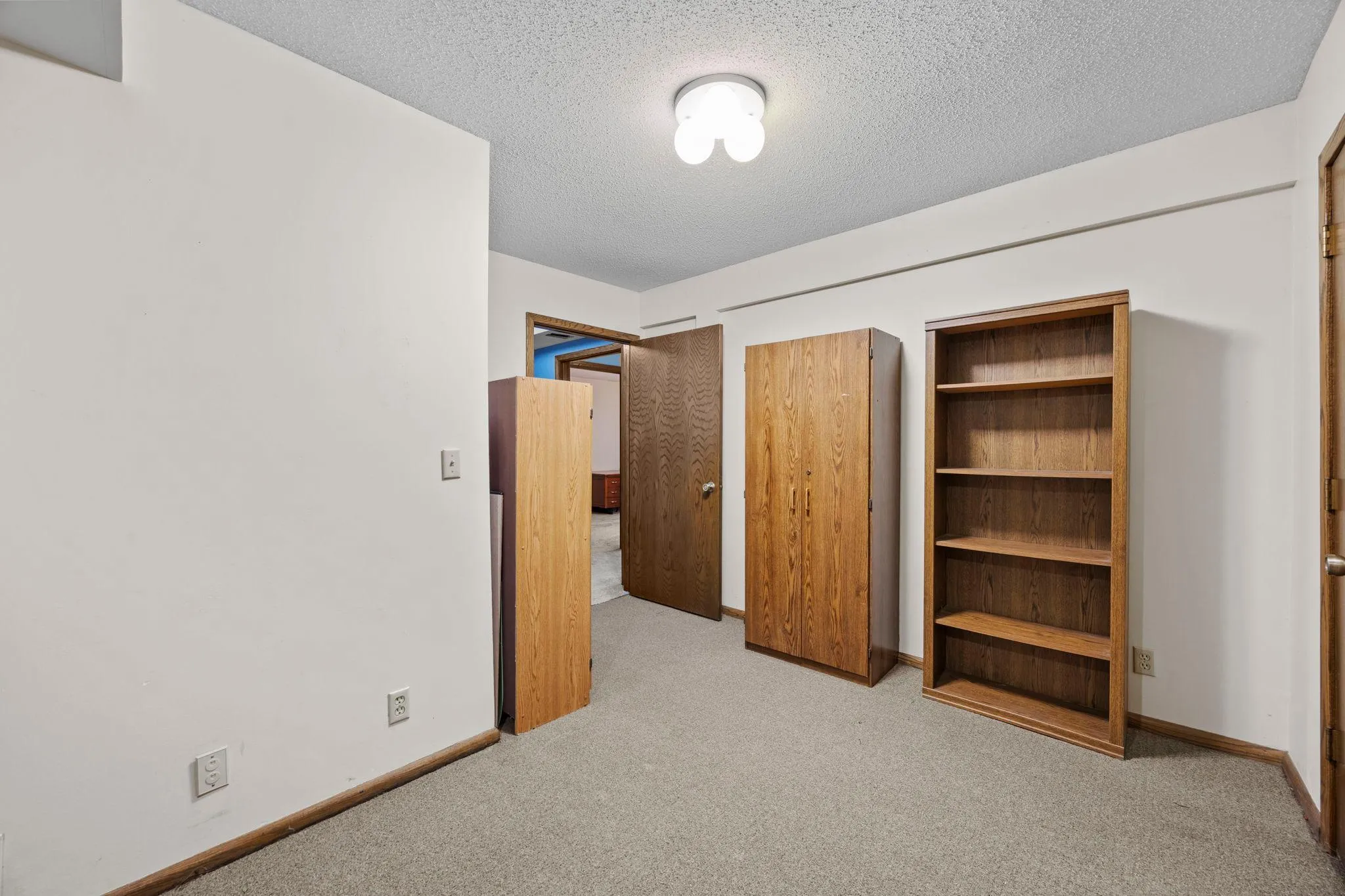 Photo 44 of 5422 Meister Road