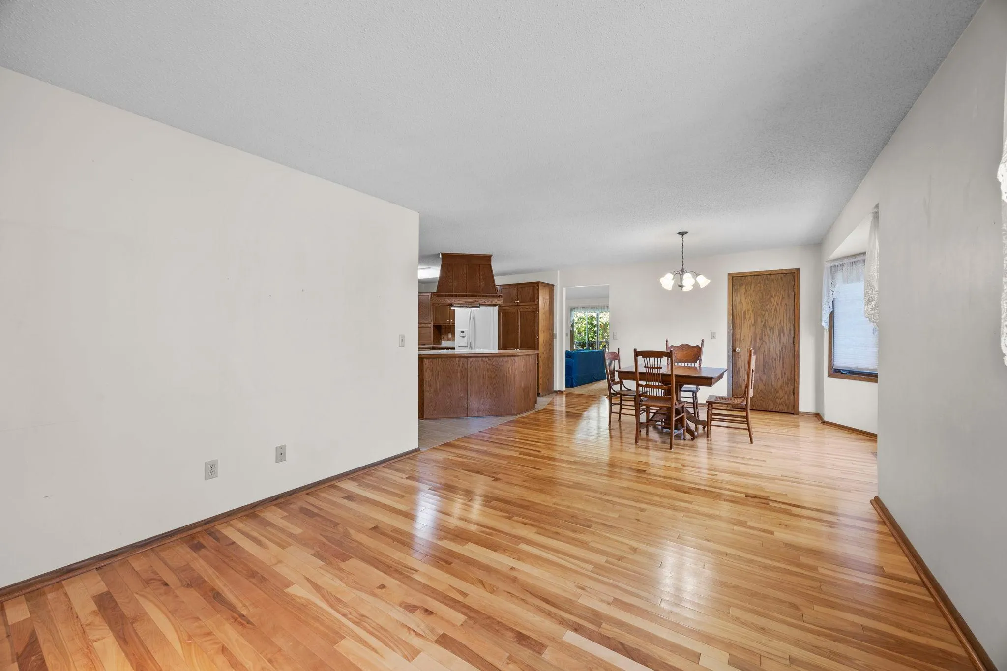 Photo 11 of 5422 Meister Road