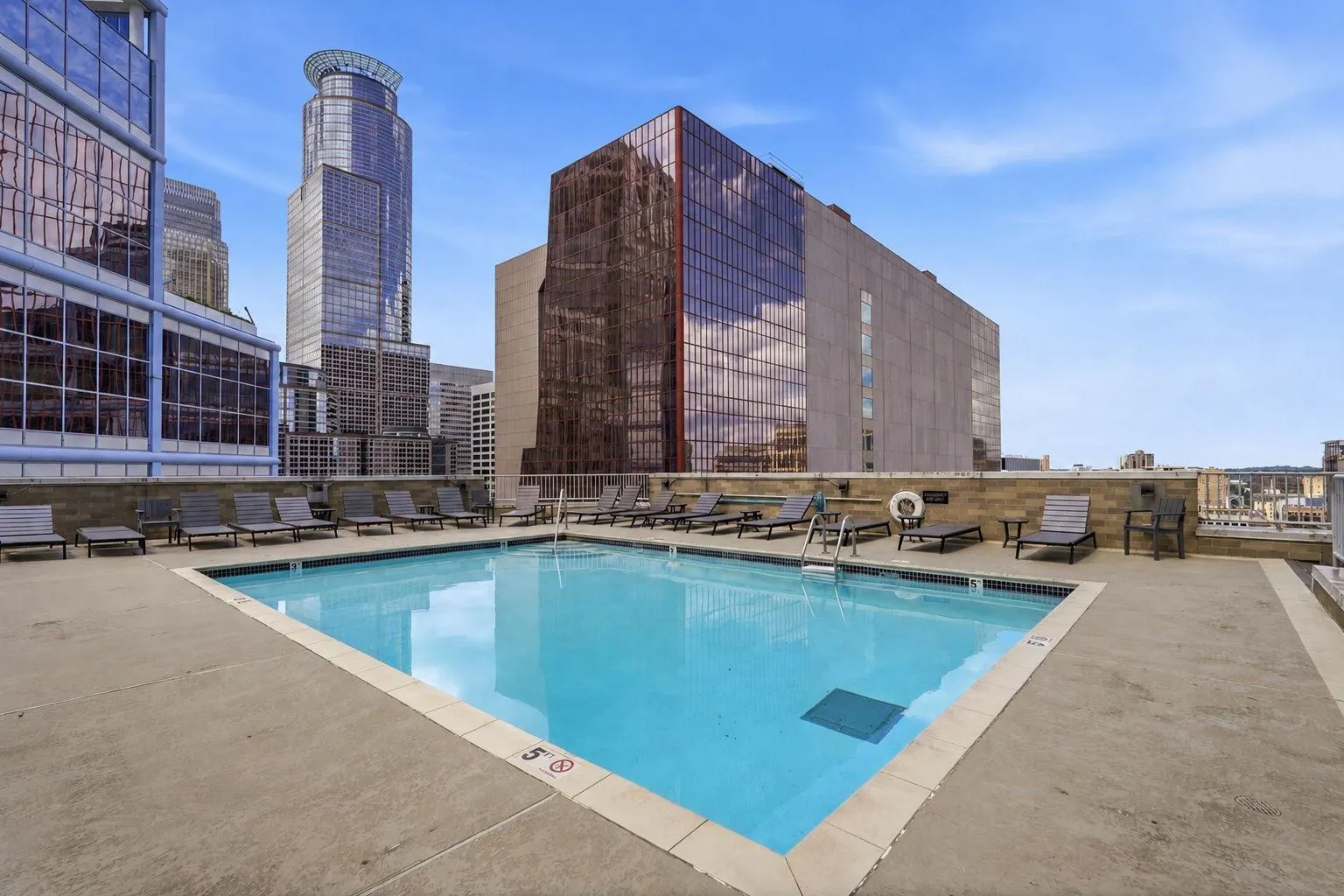Photo 57 of 433 S 7th Street Unit 2113