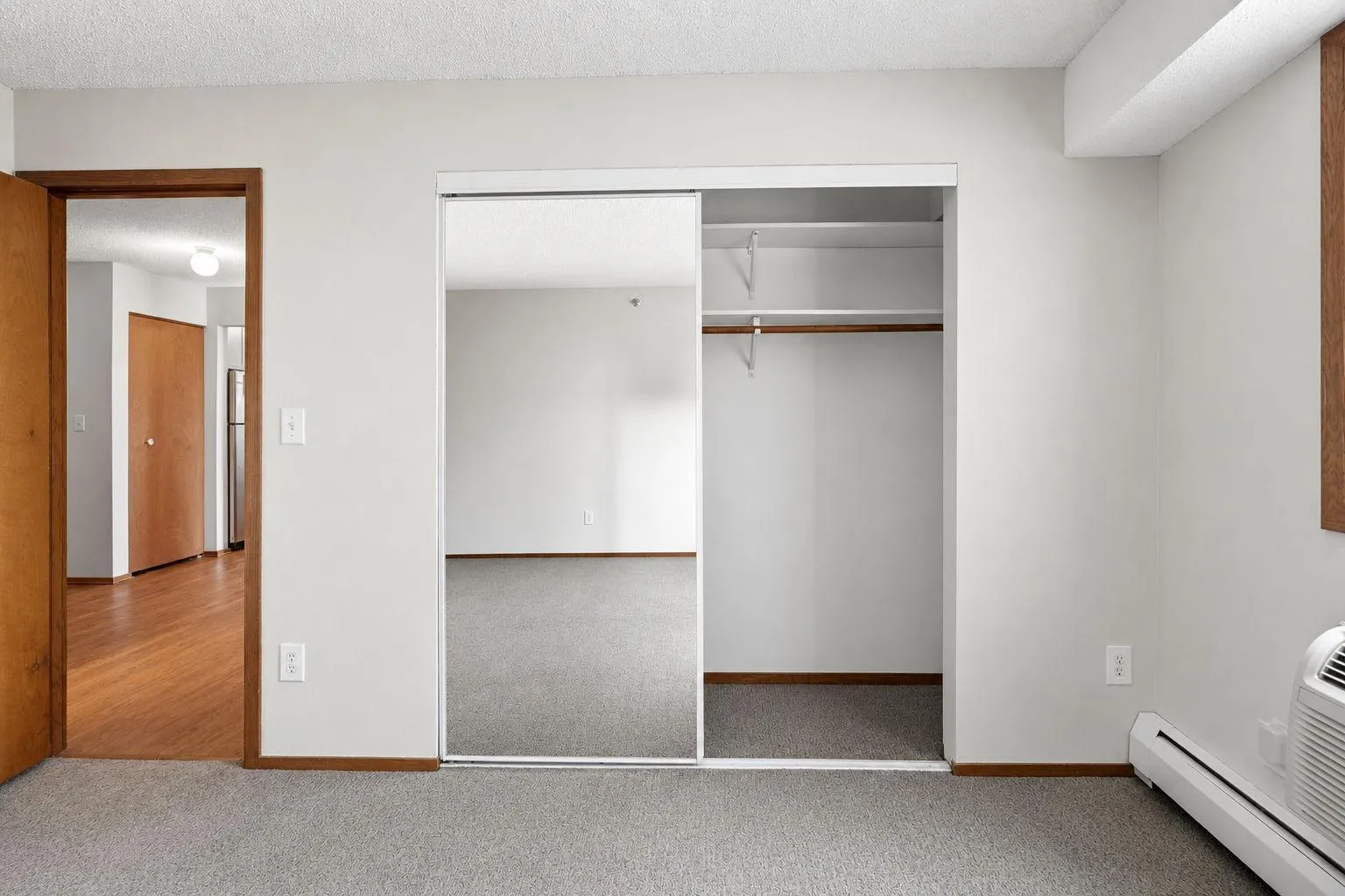 Photo 20 of 433 S 7th Street Unit 2113