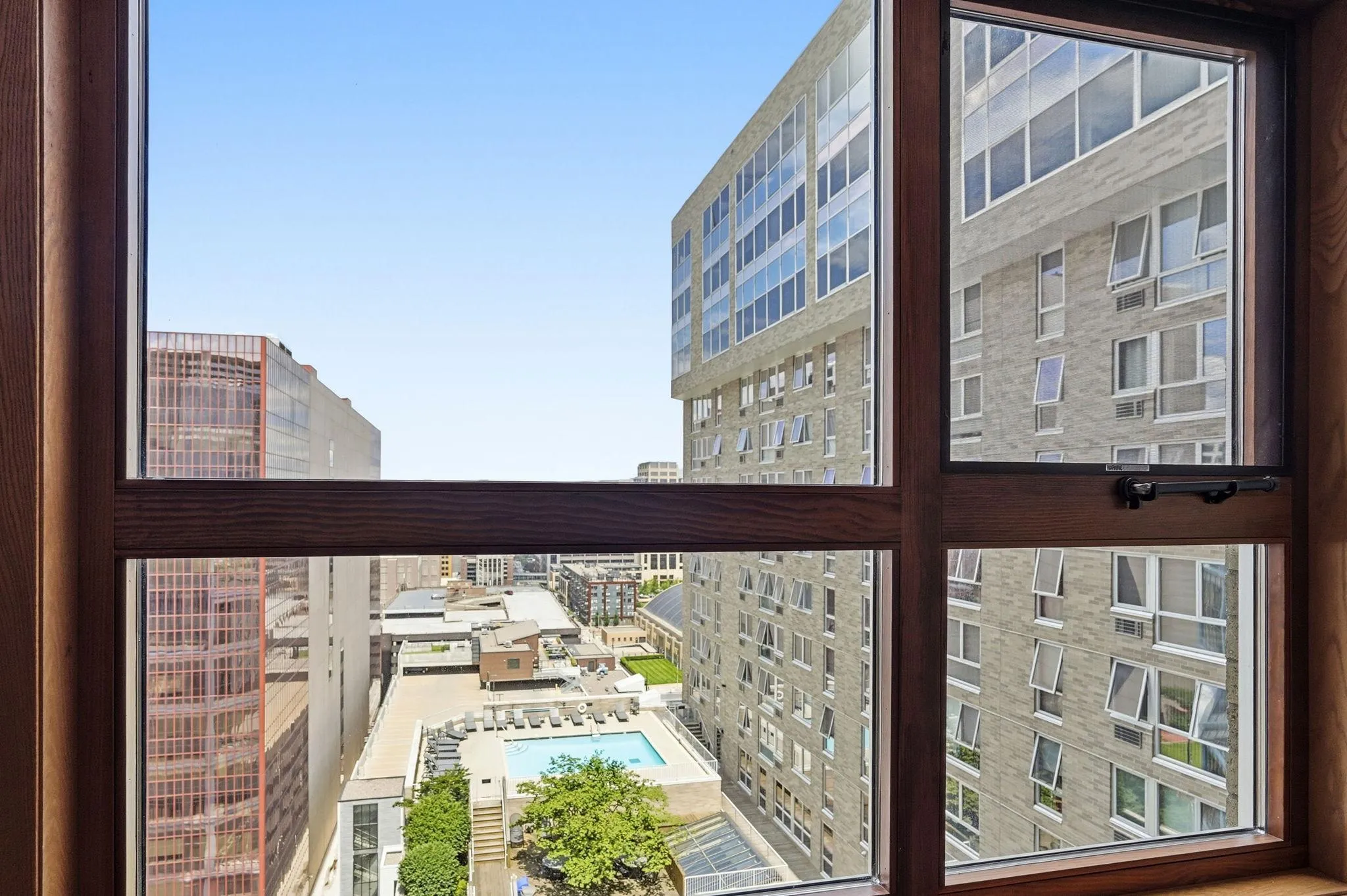 Photo 25 of 433 S 7th Street Unit 2113