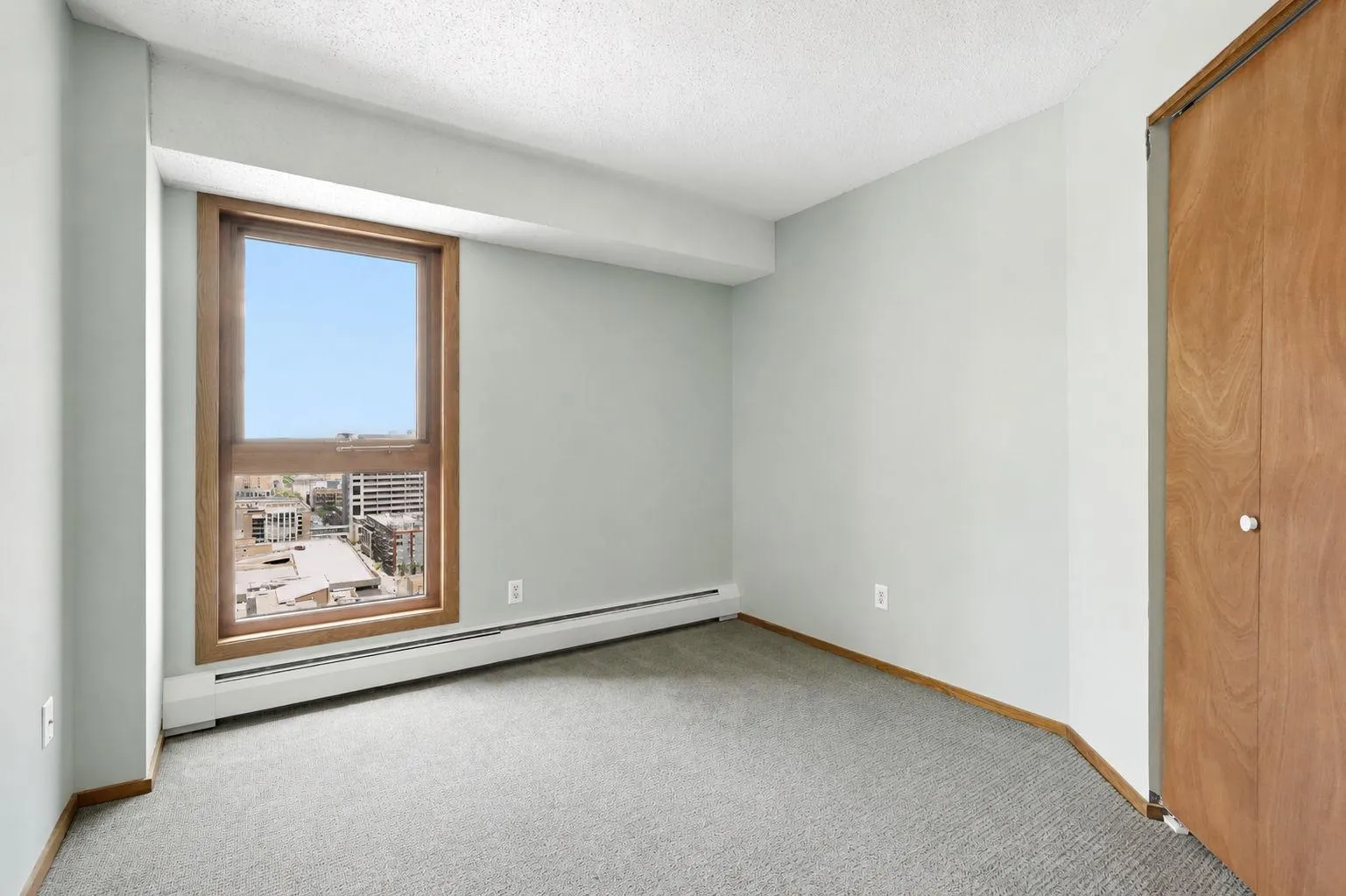 Photo 22 of 433 S 7th Street Unit 2113