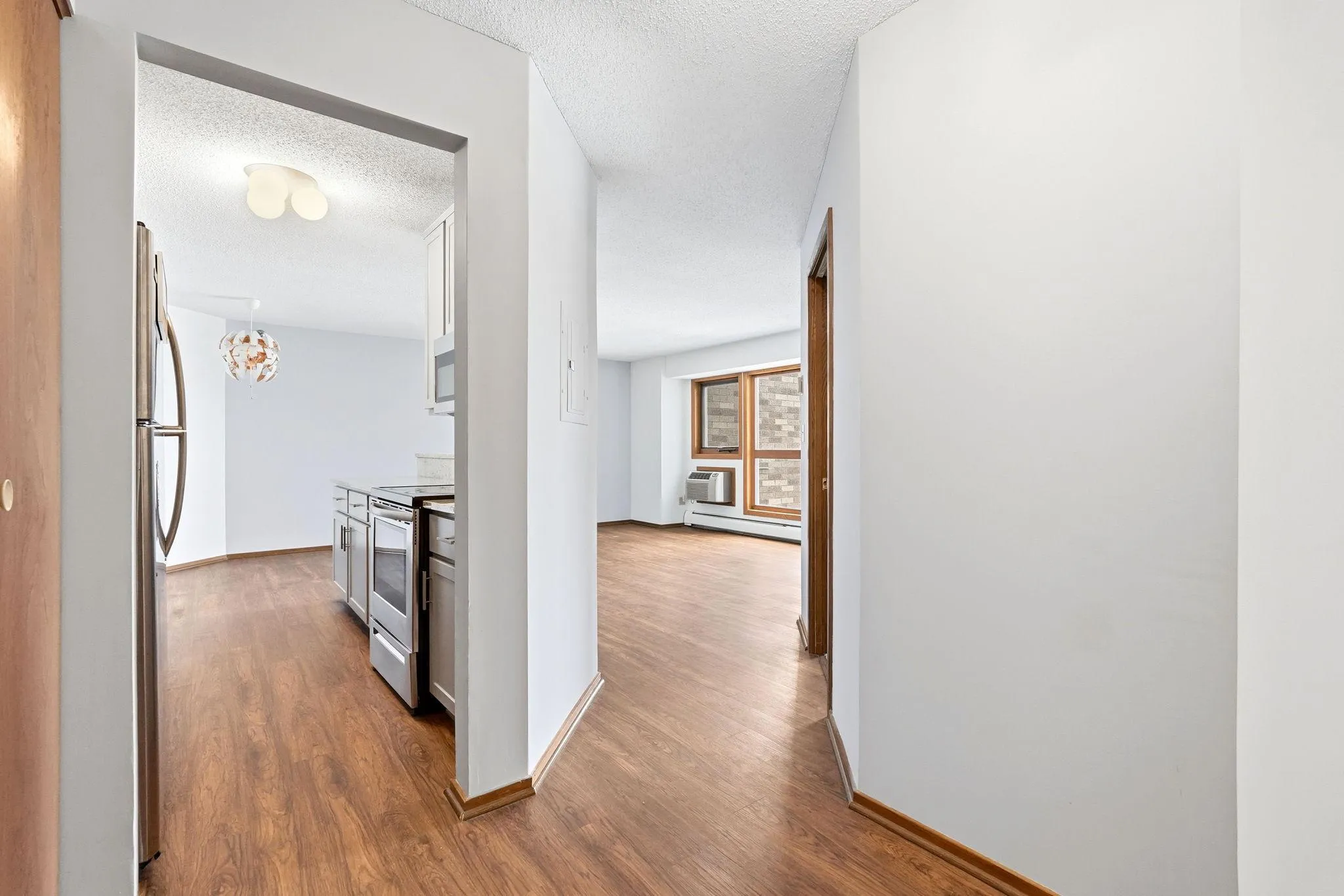 Photo 12 of 433 S 7th Street Unit 2113