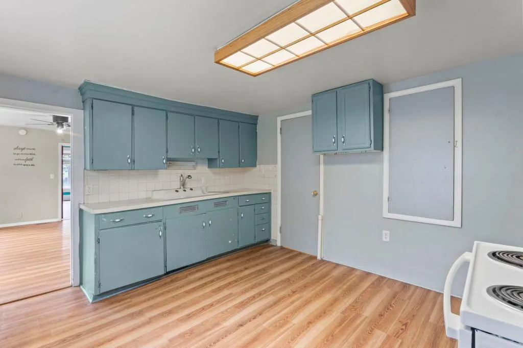 Photo 6 of 2174 8th Street