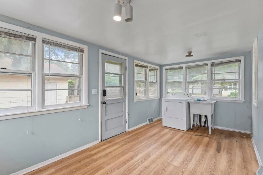 Photo 17 of 2174 8th Street