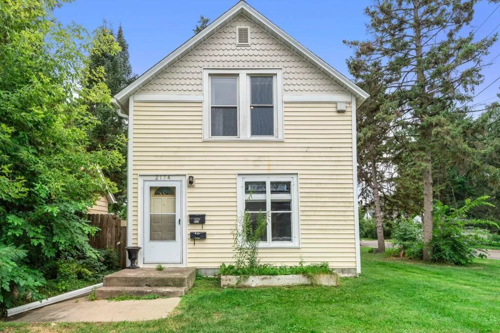 Photo 21 of 2174 8th Street