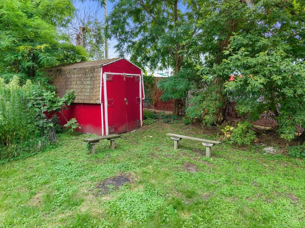 Photo 35 of 2174 8th Street