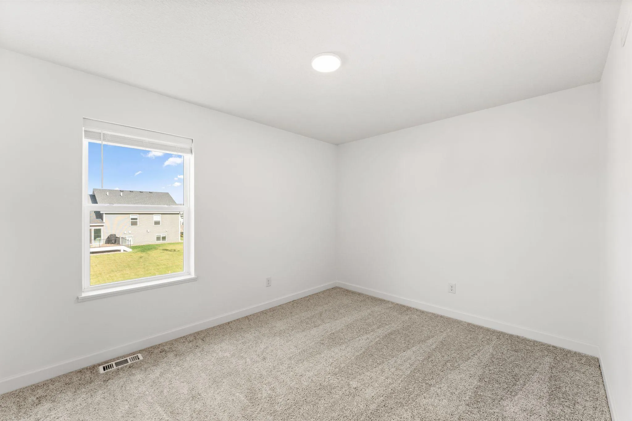 Photo 13 of 1905 Dogwood Court