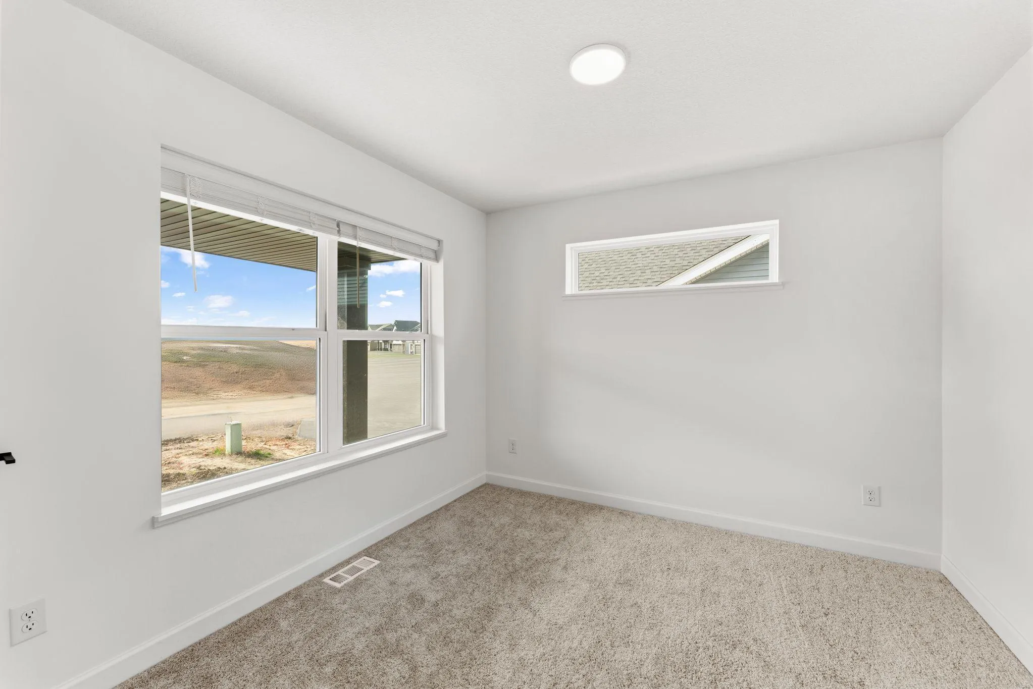 Photo 11 of 1905 Dogwood Court