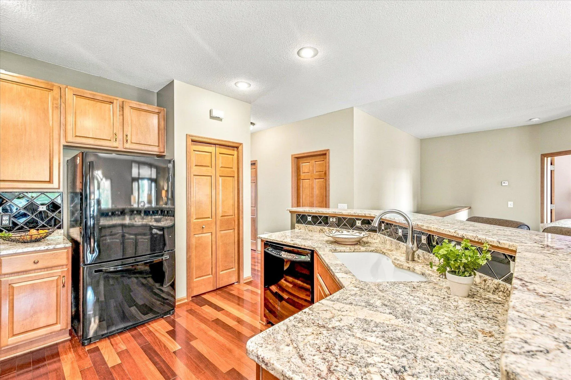 Photo 11 of 10801 Thone Road