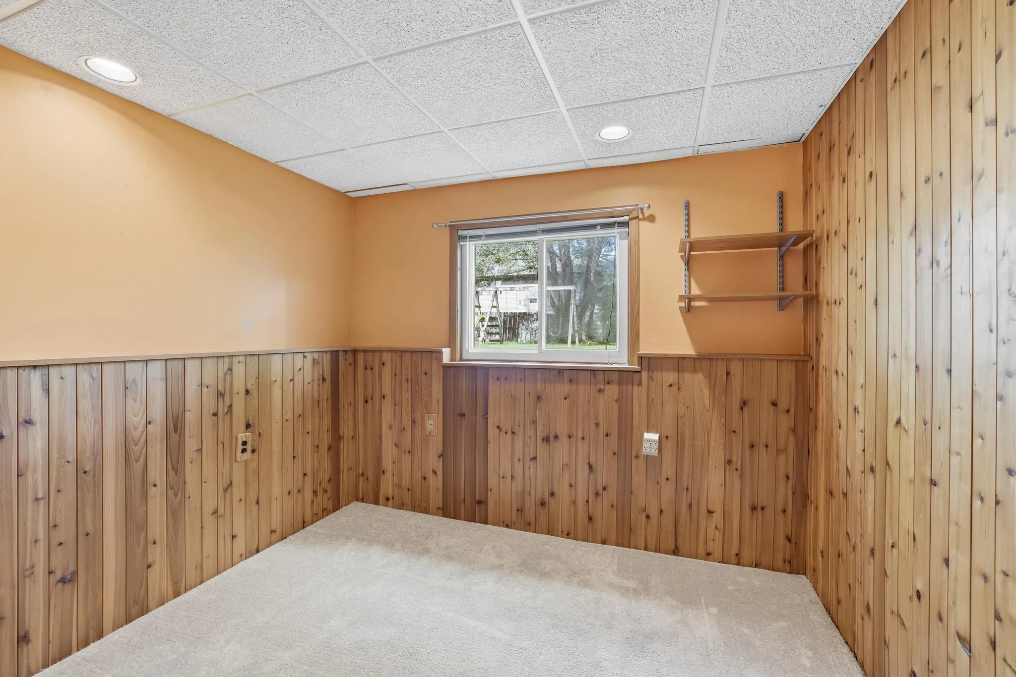 Photo 14 of 4071 99th Ne Avenue