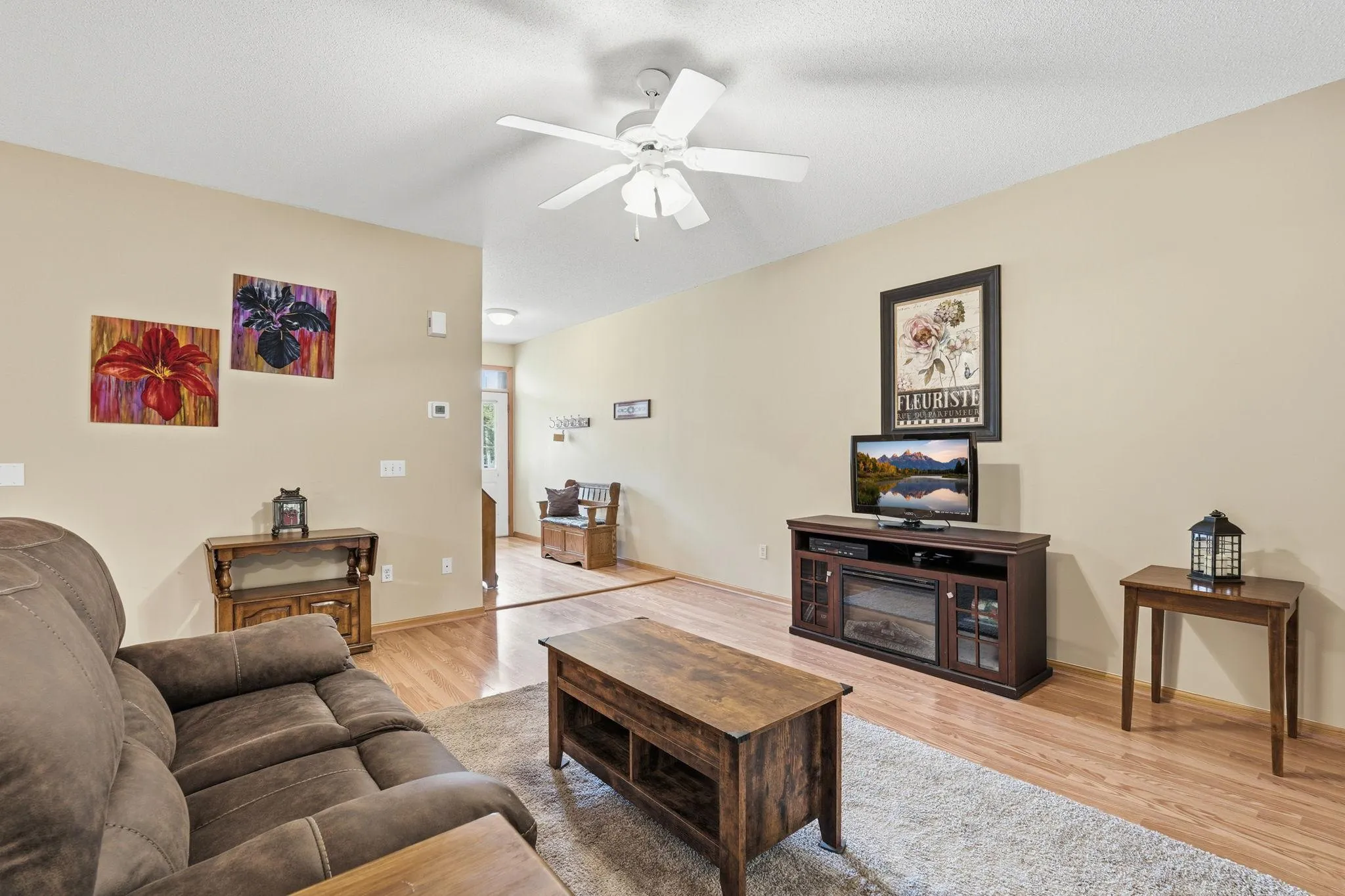 Photo 5 of 12795 Ulysses Ne Circle