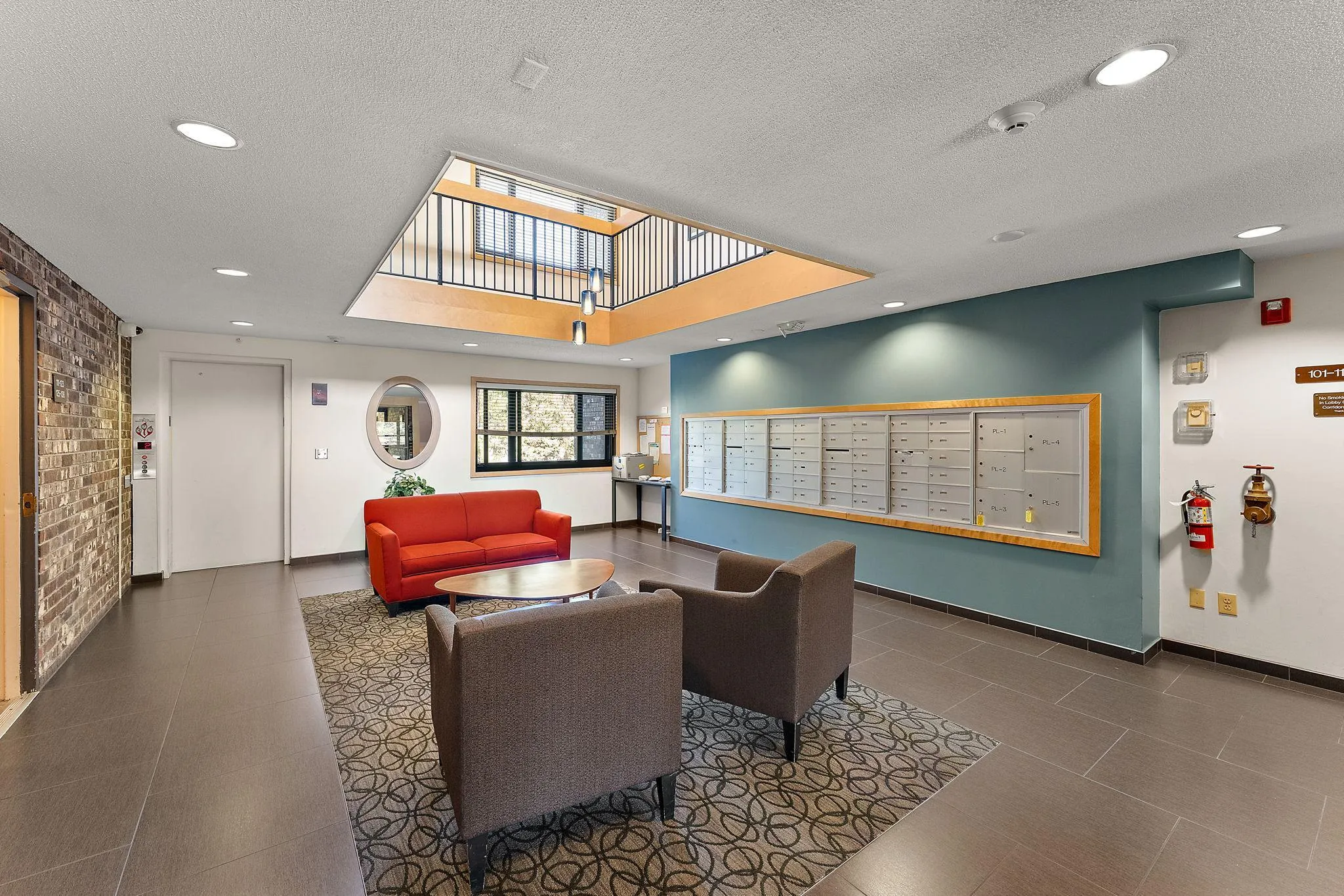 Photo 6 of 4100 Parklawn Avenue Unit 318