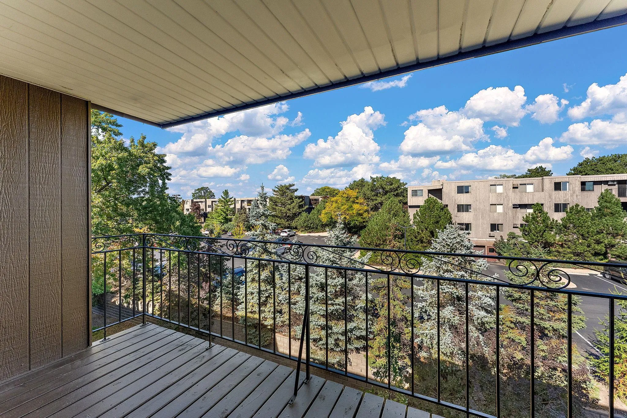 Photo 20 of 4100 Parklawn Avenue Unit 318