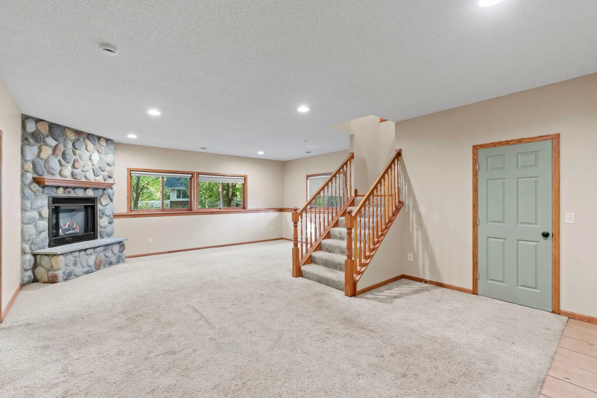Photo 29 of 1158 Summit Avenue